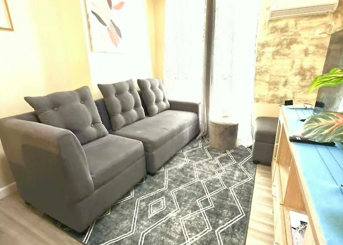 Avida Towers Riala - T5 5 Apartment